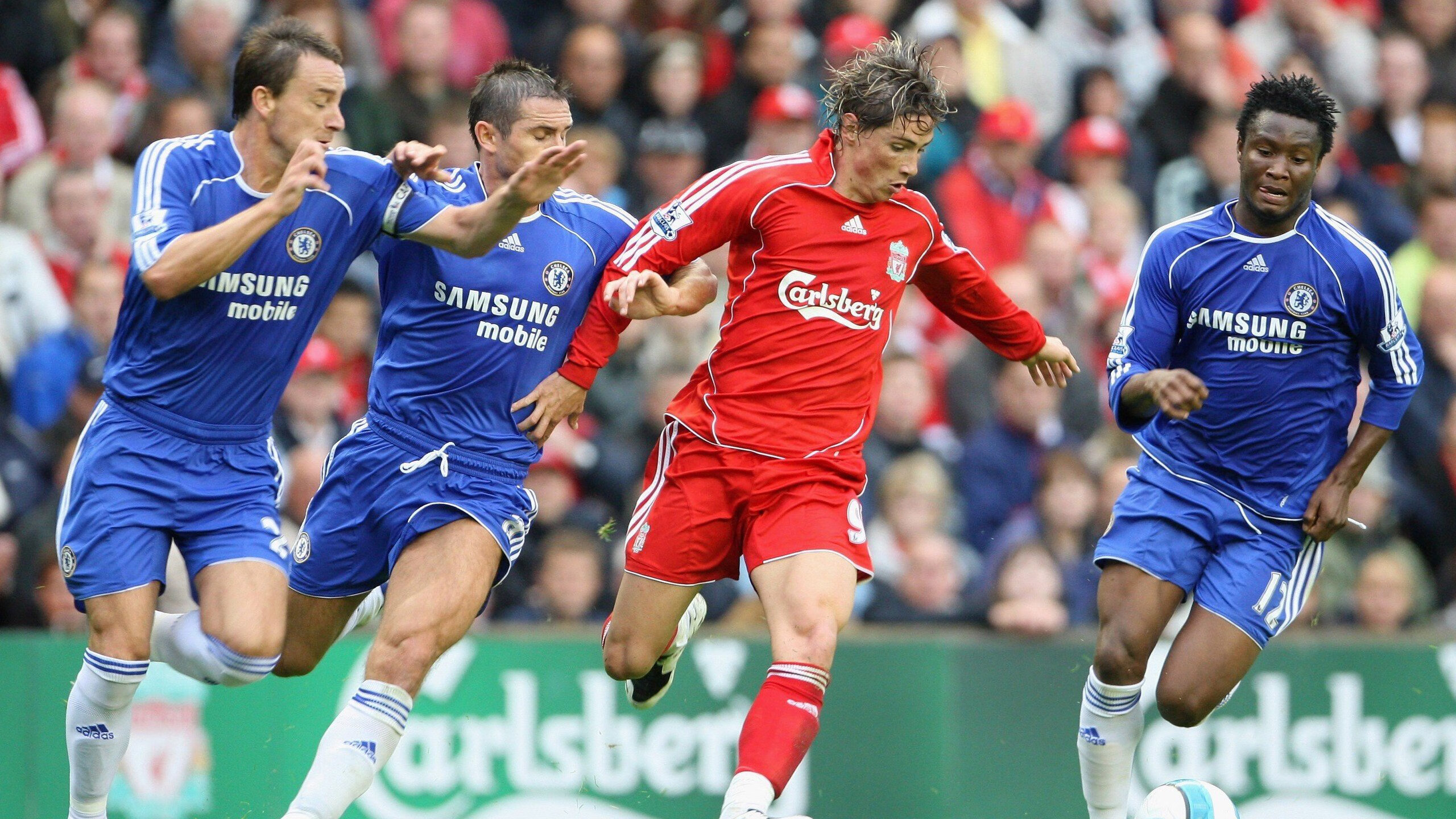 开云体育下载网址-埃弗顿主场击败狼队，成功卫冕领先地位，埃弗顿对狼队预测